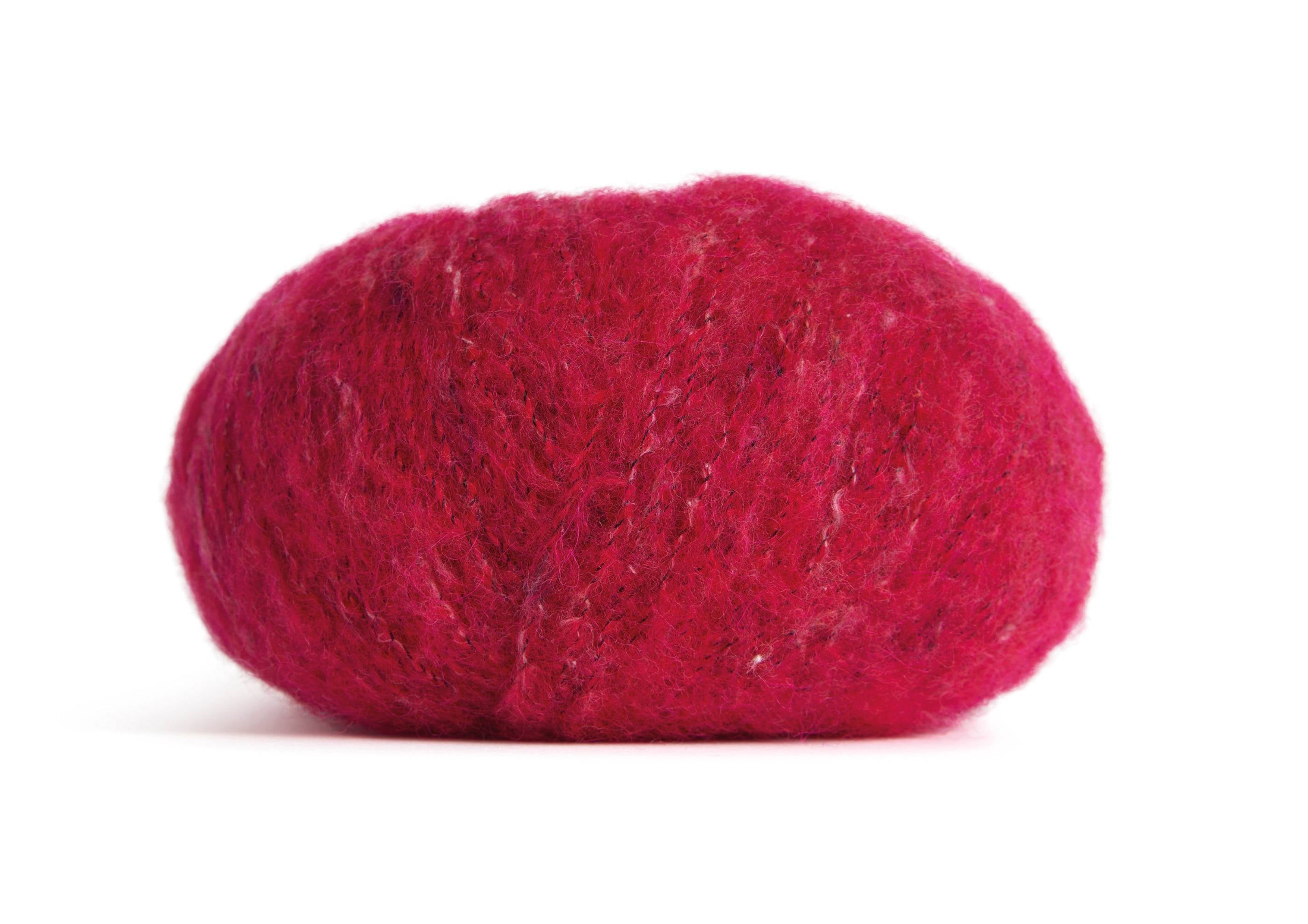 ROWAN FINE TWEED HAZE leichtes Garn zum Stricken mit weicher Haptik, feinem Dunst und kontrastreicher Tweedstruktur für elegante Strickstücke