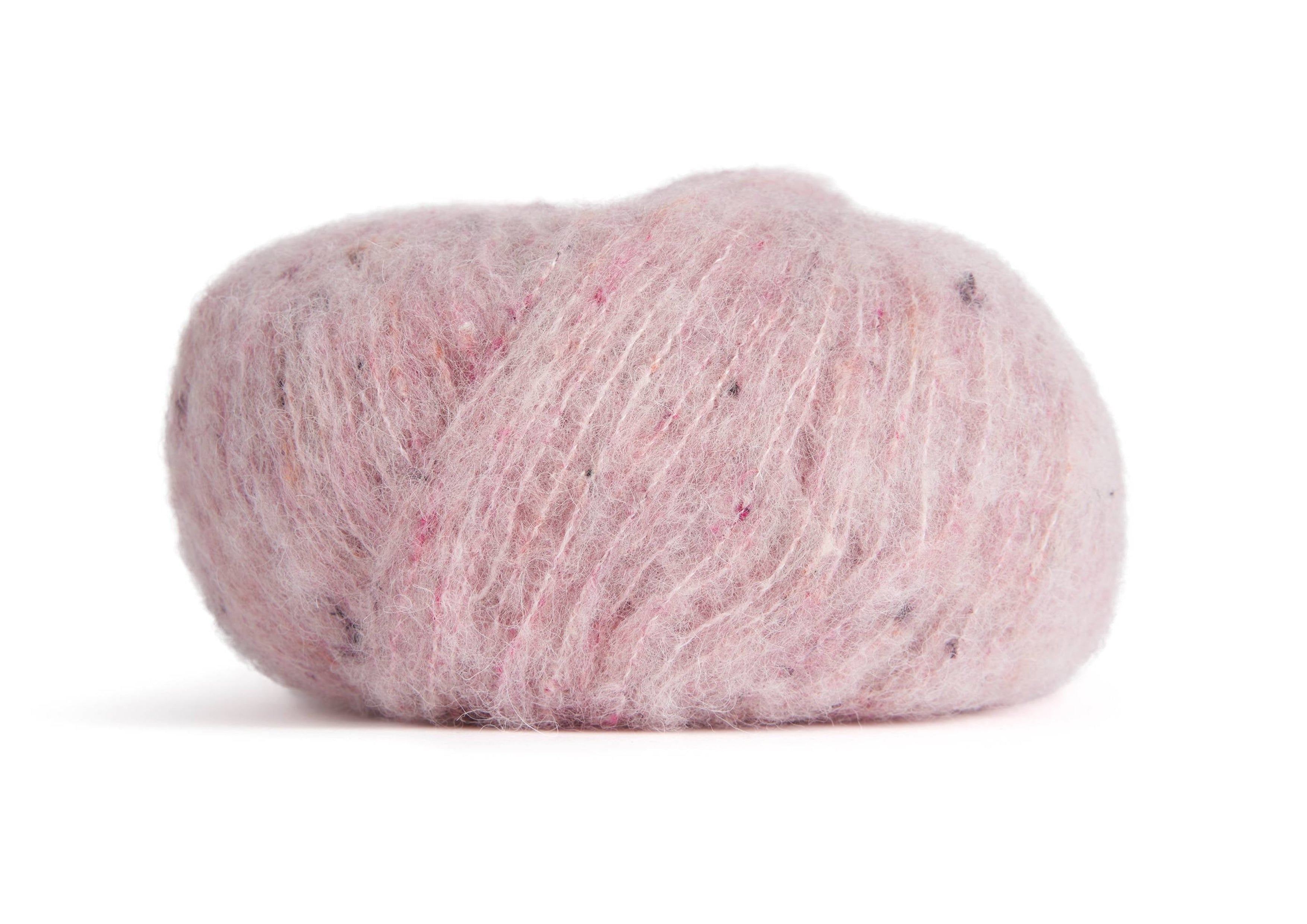 ROWAN FINE TWEED HAZE weiches Garn für Pullover und Strickjacken mit 215 m pro 50 g, feinem Flaum und dekorativen Tweed-Flecken