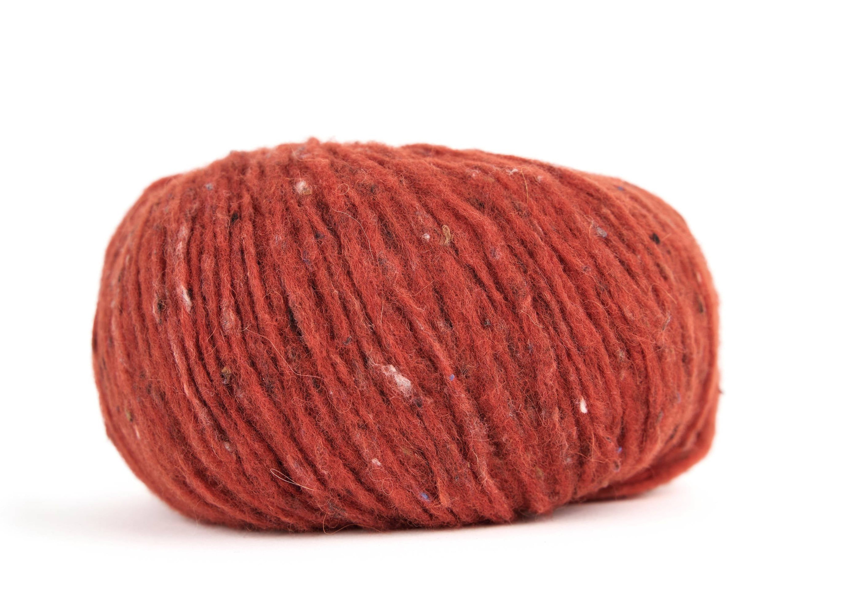 ROWAN FELTED TWEED SOFT hochwertige Strickwolle mit Merino, Alpaka, Nylon und Viskose, ideales Garn für warme Winterkleidung und zeitlose Strickmode, FARBE:
Ginger 10014