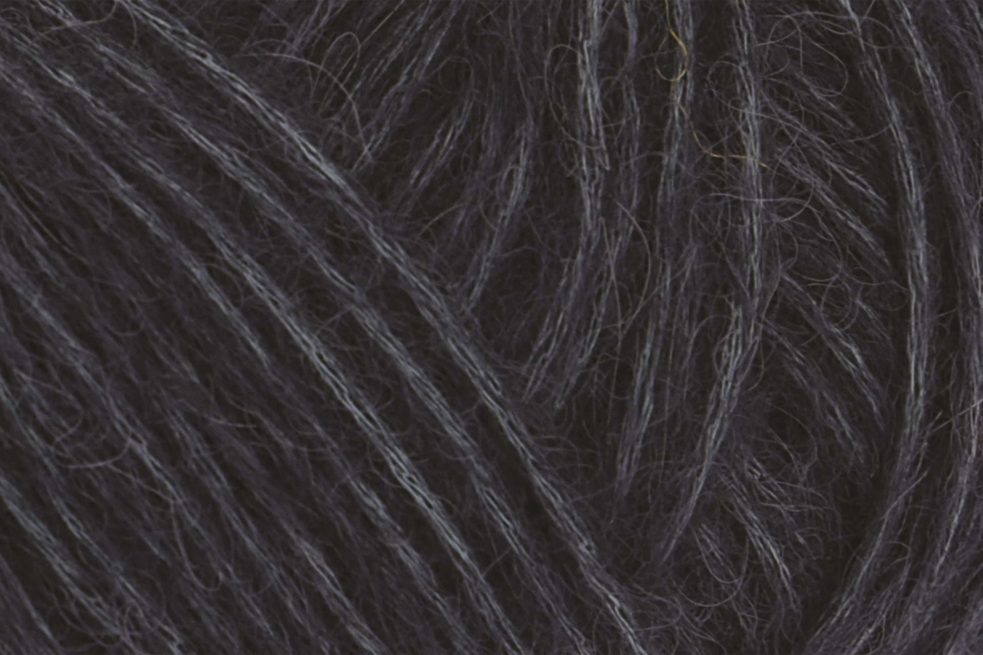 ROWAN ALPACA CLASSIC federleichtes Strickgarn mit 57 % Alpaka und 43 % Baumwolle für warme, weiche und leichte Strickkleidung