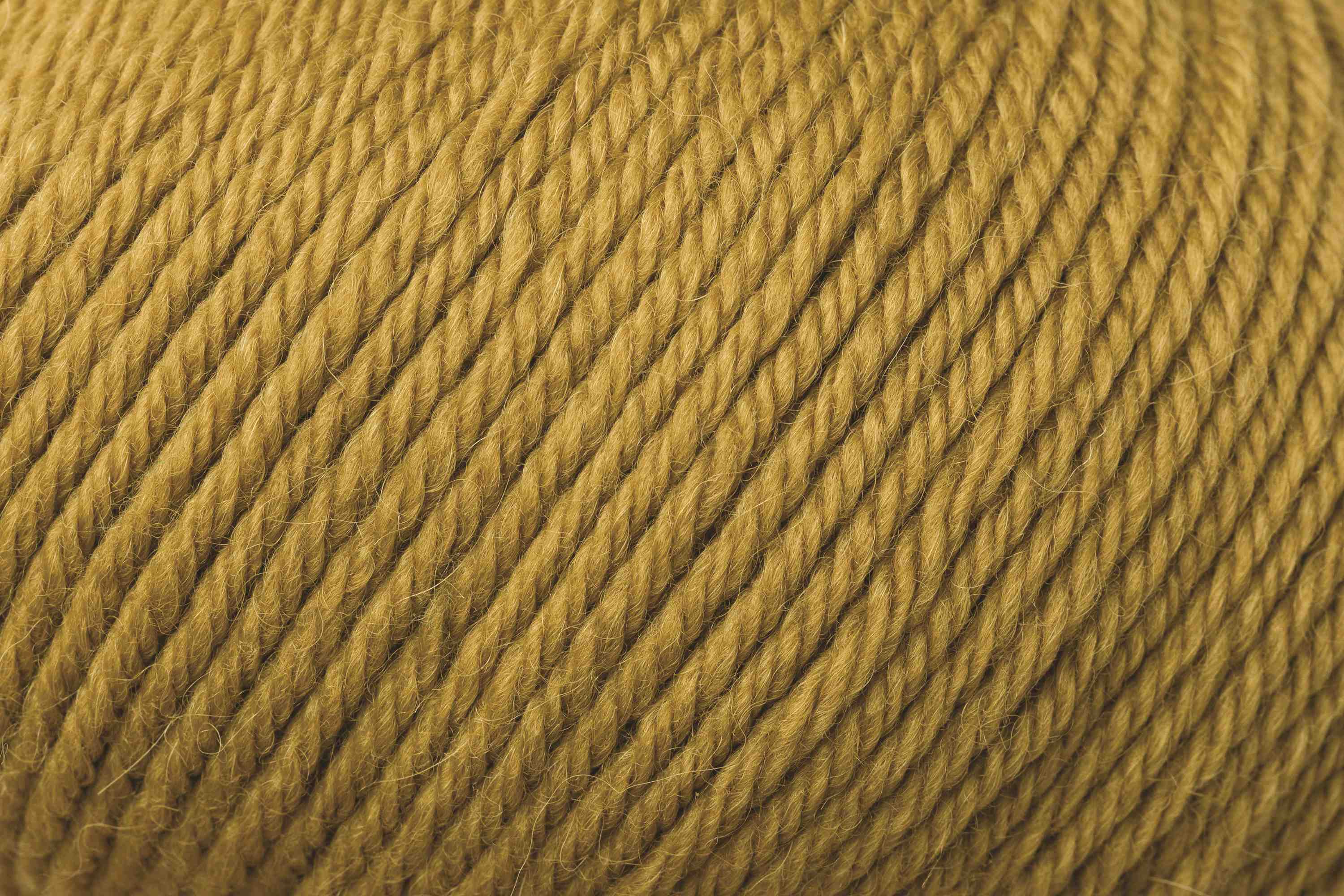 ROWAN ALPACA SOFT DK weiches Strickgarn aus 70 % extrafeiner Merinowolle und 30 % Baby Alpaka für Pullover, Cardigans, Schals und Tücher, FARBE:
Autumn Gold 220