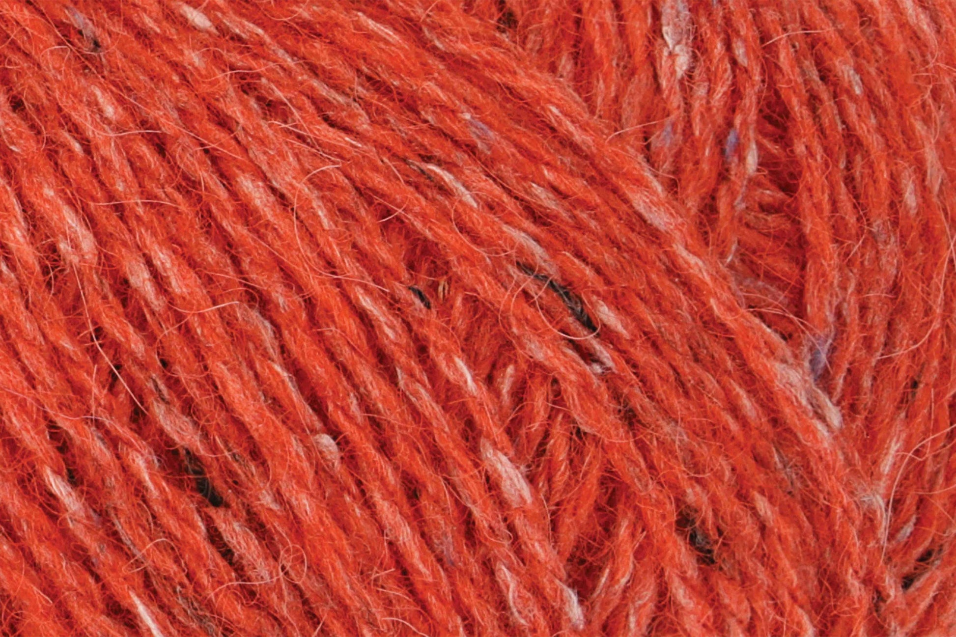 Hochwertiges ROWAN Tweed Strickgarn mit weichem Fall für elegante Strickmode, Accessoires und handgestrickte Kleidung, FARBE:
Zinnia 198
