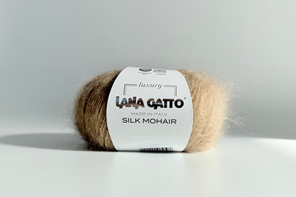 Lana Gatto Silk Mohair 30139 - Weiches Luxus Strickgarn aus Super Kid Mohair und Seide. Ideal für luftige Spitzen- und Strickprojekte.