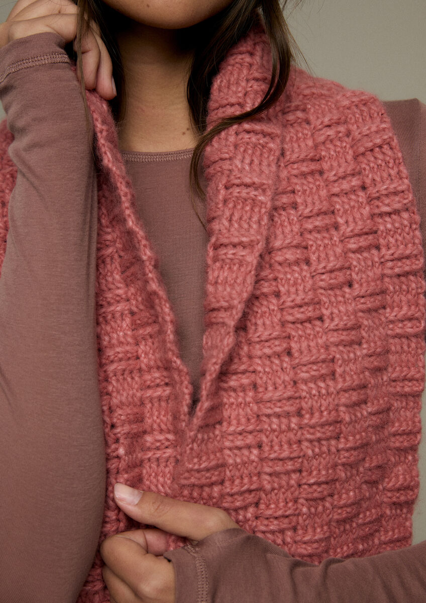ELM SCARF | MODE at ROWAN | SOFTEST ALPACA