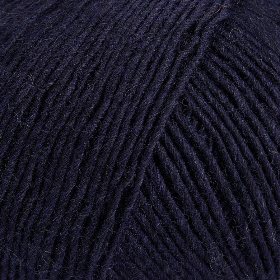 ROWAN SOCK Premium Strickgarn aus Superwash Wolle und Polyamid, feines Sockengarn mit gleichmäßigem Maschenbild, ideal für Socken, Schals, Pullover, Babybekleidung und moderne nachhaltige Strickmode, FARBE: Navy 011