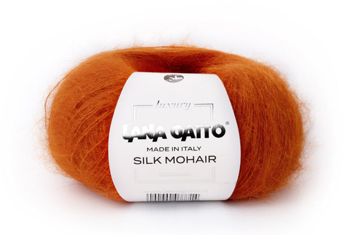 Hochwertiges Mohair-Seide-Garn Lana Gatto Silk Mohair Made in Italy für exklusive Strickmode, Winteraccessoires, Pullover, Cardigans und luxuriöse Handmade Fashion aus Naturfasern. FARBE: Zambrone 14524