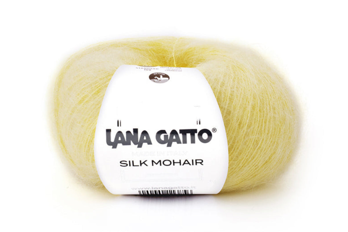 Premium-Strickgarn Lana Gatto Silk Mohair aus 75% Super Kid Mohair für Schals, Mützen, Handschuhe und warme Winteraccessoires