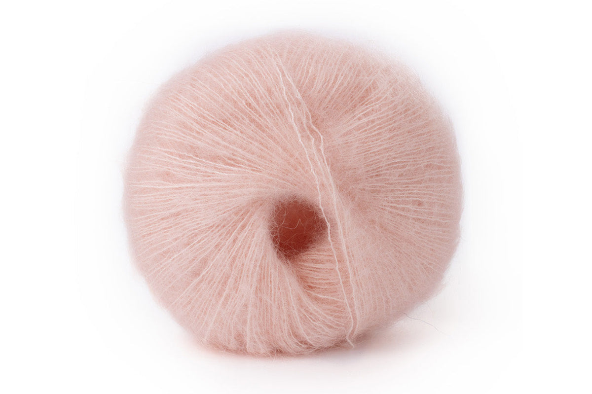 Lana Gatto Silk Mohair hochwertiges Mohairgarn mit Seide für Stricken und Häkeln von Winterkleidung, Schals, Mützen und Designer-Strickmode
