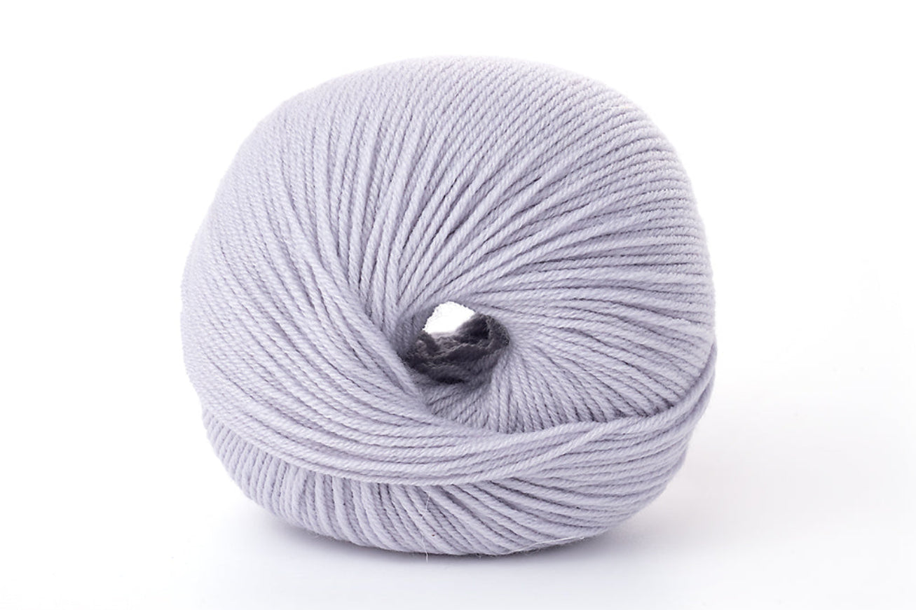 Premium-Strickgarn Lana Gatto Baby Soft aus 100% Extrafine Merino Wool, MASCHENPROBE 10 cm | 24 Maschen, 31 Reihen, perfektes Garn für Babymode und Kinderkleidung