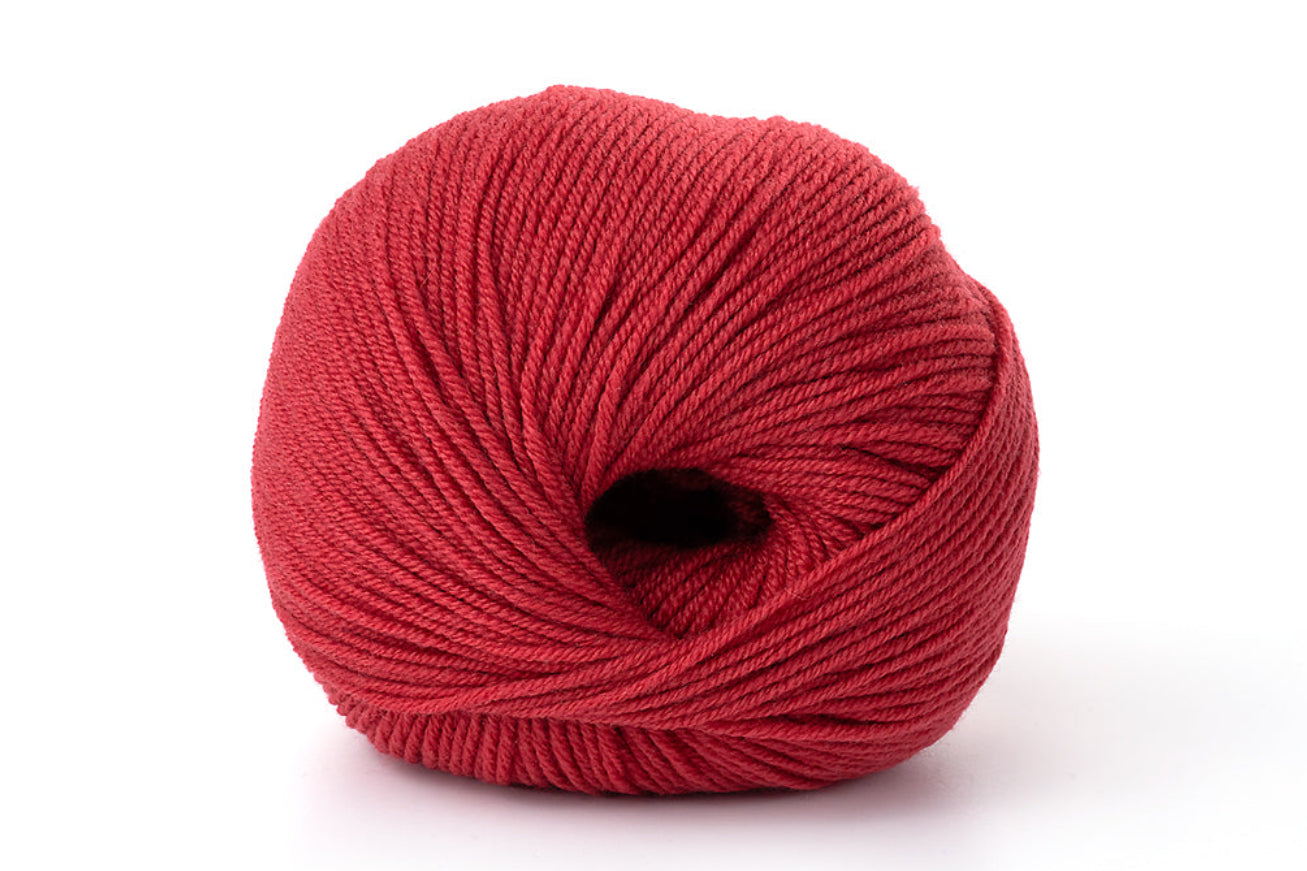Luxuriöses Babygarn Lana Gatto Baby Soft aus 100% Extrafine Merino Wool für Babysachen, Kinderkleidung, Babyaccessoires und moderne Strickmode. FARBE: Granata 9410