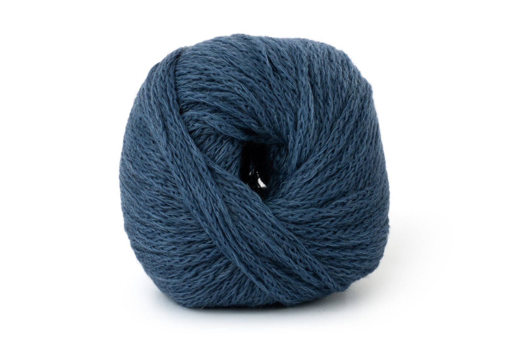 Lana Gatto Catena Soft hochwertige Mischung aus Baumwolle Merinowolle und Baby Alpaka in Blau 30530 ist ideales Sommergarn für leichte Strickjacken und Accessoires