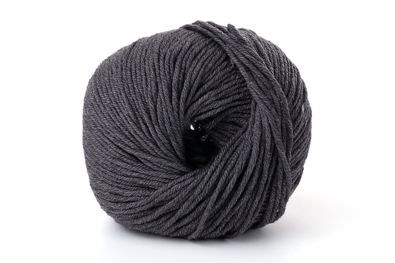 Merinogarn Lana Gatto Super Soft kaufen – luxuriöses italienisches Garn für Stricken und Häkeln von Pullovern, Cardigans und Winteraccessoires