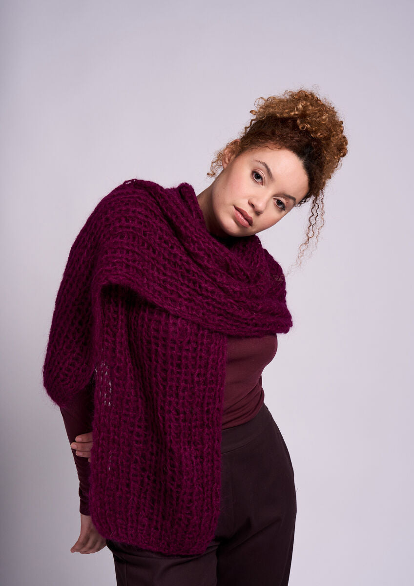 MODE at ROWAN Como Strickanleitung für ein kuscheliges Winterset aus Mohair Soft mit Beanie und Strickschal