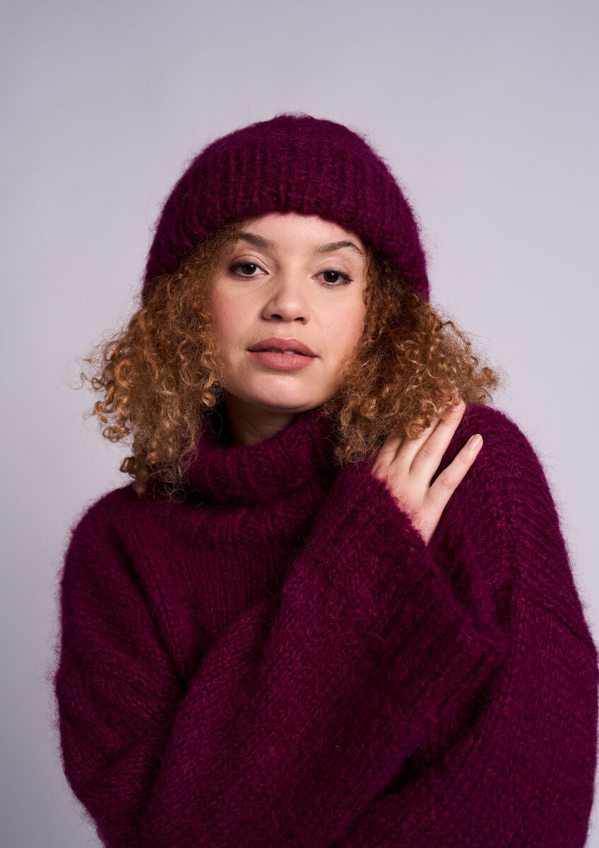 Como Damen Strickanleitung von MODE at ROWAN für strukturierte Mütze und Schal aus Mohair Soft für kalte Tage