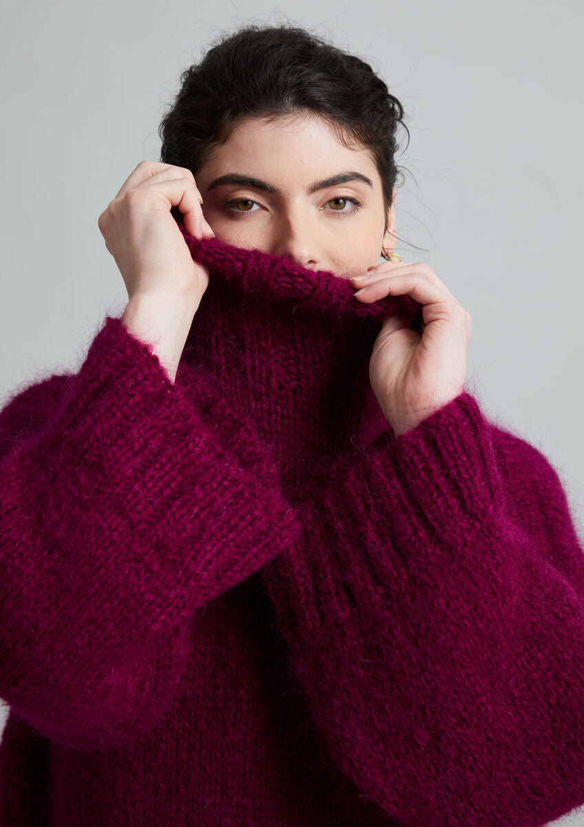 MODE at ROWAN Portofino Damen Strickanleitung für einen weichen Rollkragenpullover aus Mohair Soft für Herbst und Winter