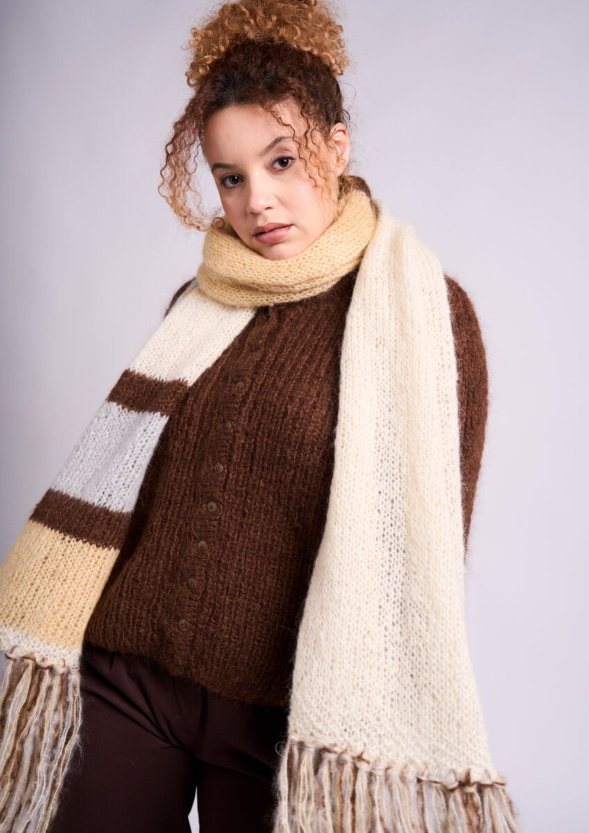 MODE at ROWAN Tuscan Strickanleitung für einen stilvollen Damen Strickschal aus Mohair Soft im Colourblock-Design