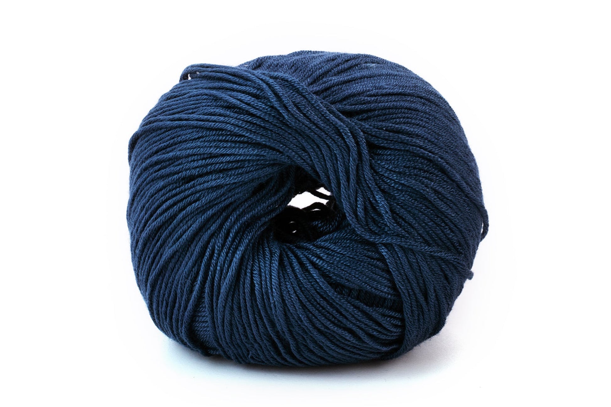 Lana Gatto Sugar Viskosegarn aus Zuckerrohr in Blau 9650 – hautfreundlich, hypoallergen, mit kühlender Wirkung, ideal für zarte Baby- und Sommerkleidung