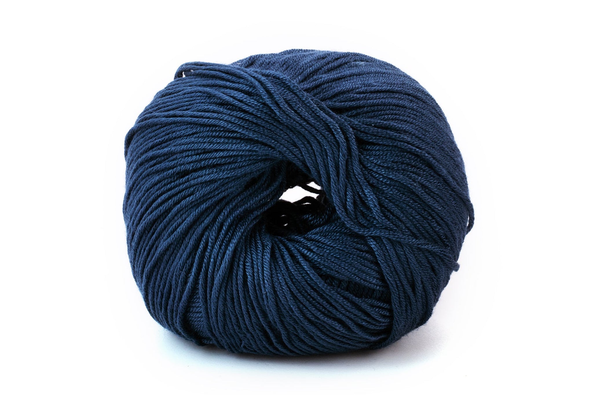 Lana Gatto Sugar Viskosegarn aus Zuckerrohr in Blau 9650 – hautfreundlich, hypoallergen, mit kühlender Wirkung, ideal für zarte Baby- und Sommerkleidung