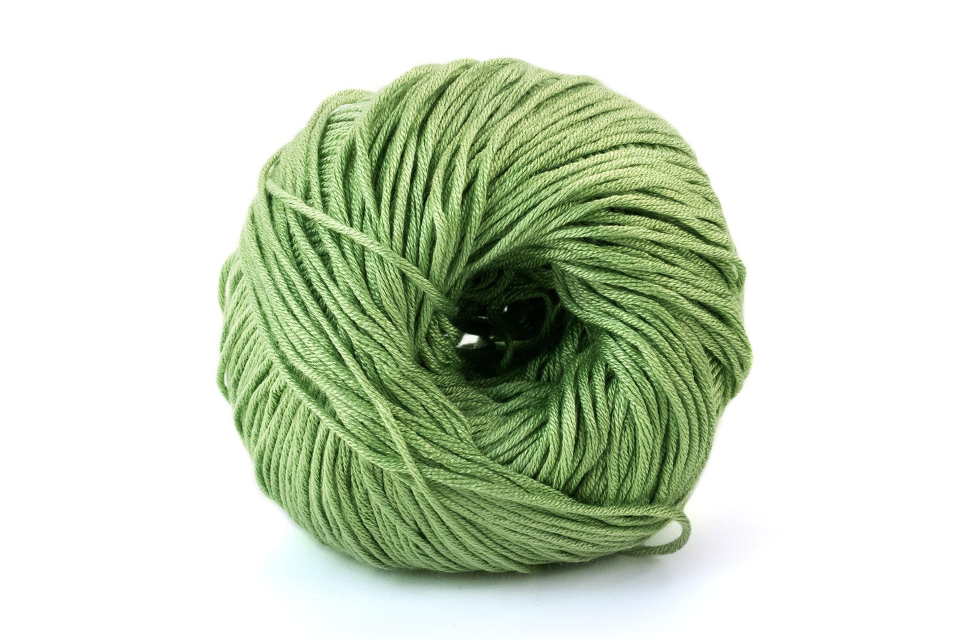 Lana Gatto Sugar seidiges Maschengarn aus pflanzlicher Viskose in Green 9652 – exzellente Maschendefinition, fließender Fall, ideal für Schals und leichte Pullover | OEKO-TEX