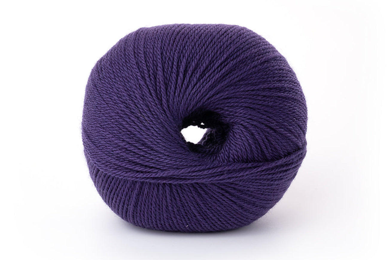 Merinowolle Kaschmir Garn Lana Gatto Vip für Wintermode und luxuriöse Handmade-Projekte, FARBE: Prugna 14600